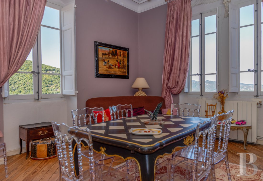 En Haute-Corse,  une villa du 19e siècle élevée en belvédère au cœur du village d’Oletta - photo  n°12